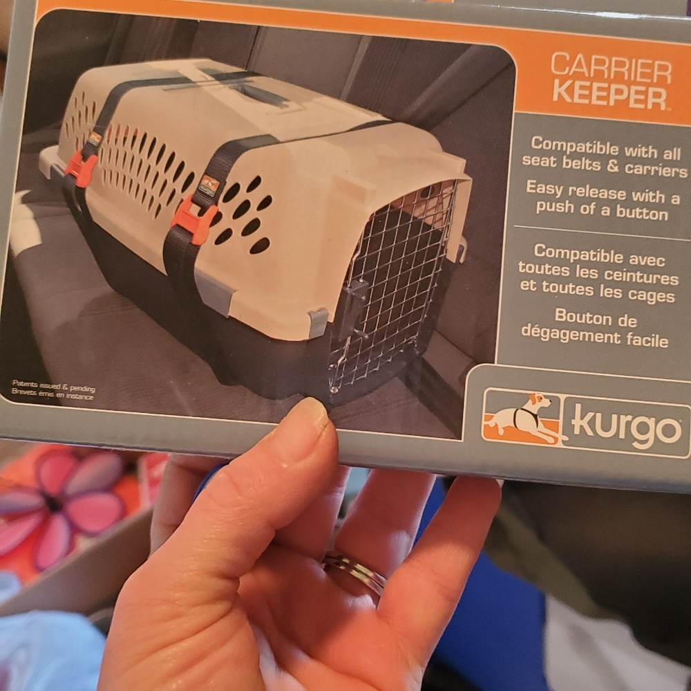 Carrier keeper